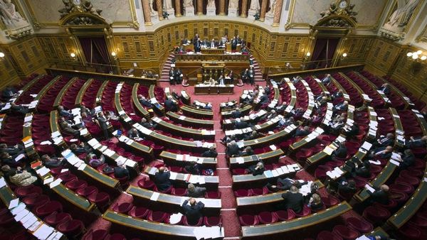 Notes de frais des parlementaires : l'Assemblée et le Sénat opposent le secret