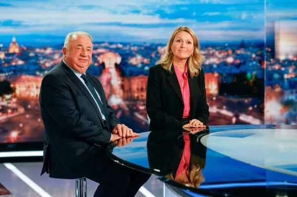 Notes de frais des parlementaires : Larcher et Braun-Pivet refusent d'ouvrir les livres