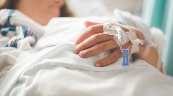 Six jours sur un brancard : bienvenue aux urgences d’Orléans