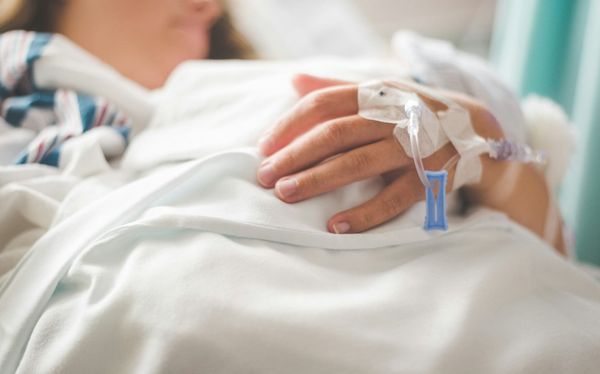 Six jours sur un brancard : bienvenue aux urgences d’Orléans