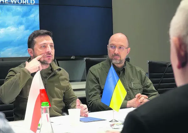 Trump s'apprête-t-il à débrancher Zelensky ?