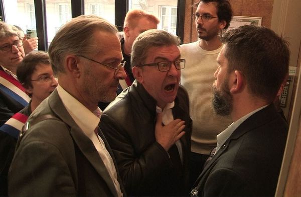 Héritage plafonné à cinq logements : Mélenchon veut « réquisitionner ces espaces »