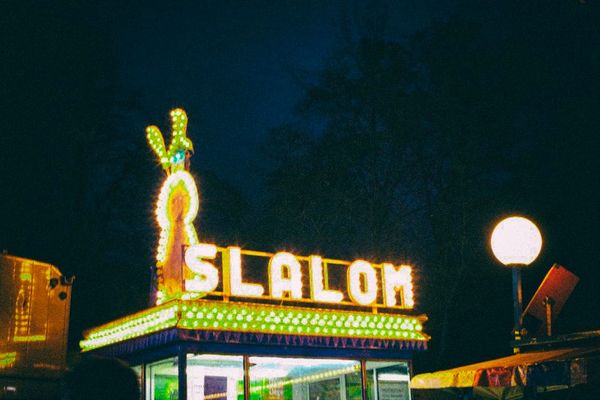 Élysée: départ des strauss-kahniens, retour des sociaux-démocrates dépensiers