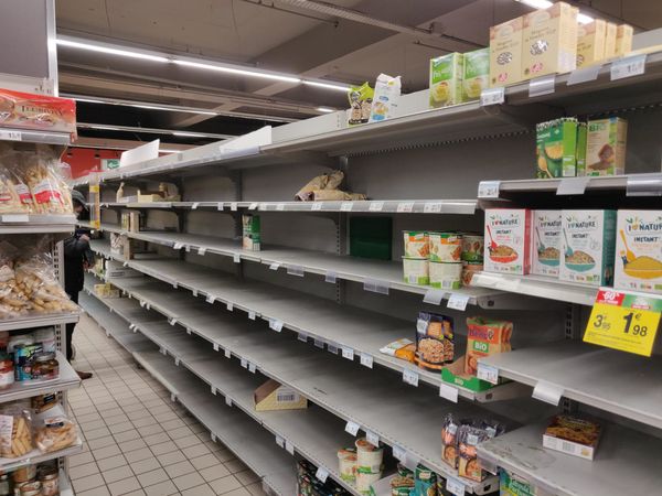 ????Coronavirus : en route vers les pénuries alimentaires, malgré les dénis officiels