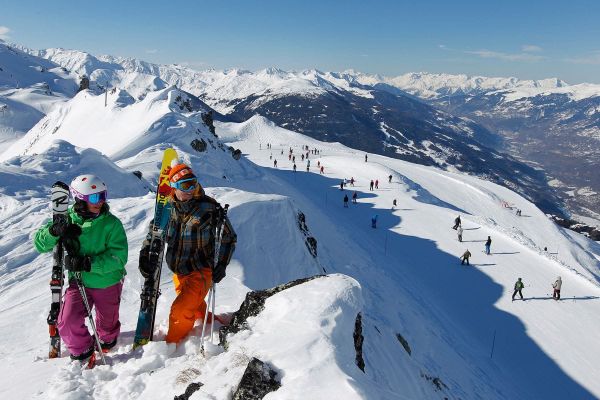 Comment le gouvernement a sinistré pour de nombreuses années le domaine skiable français