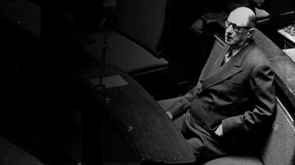 Putsch : le bilan avantages/inconvénients d’un nouveau 13 mai 1958