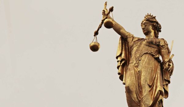 Référé-suspension, nouveau refus d’un TA: la justice administrative est-elle encore indépendante ?