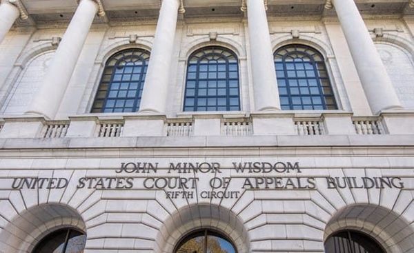 Etats-Unis : la suspension de l’obligation vaccinale de Biden maintenue par la justice