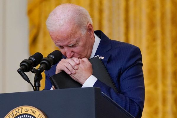 Biden fait un rebond de COVID
