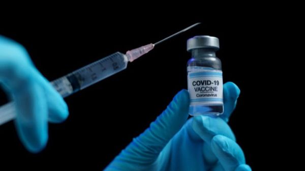 Véran veut 25 millions de vaccinations en 5 semaines : le Gosplan médical du camarade Ministre