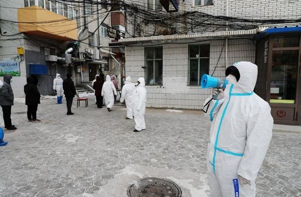 Constat d’échec de la stratégie du zéro Covid , les autorités de Hong Kong dans le déni, sur fond de psychose et de restrictions sévères