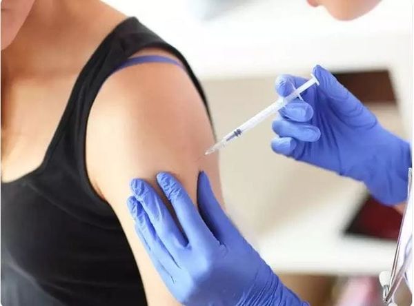 Troubles menstruels post-vaccination: l’Agence française du médicament continue à nier les évidences