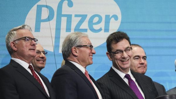 Malgré le déclin des produits COVID, Pfizer se fixe un objectif de 1.5 milliard de dollars d’ici à 2027