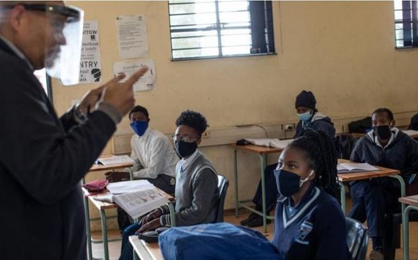 Cacophonie à l’ONU: l’Unicef déplore les conséquences sur les enfants de la politique sanitaire que l’OMS a mise en place!