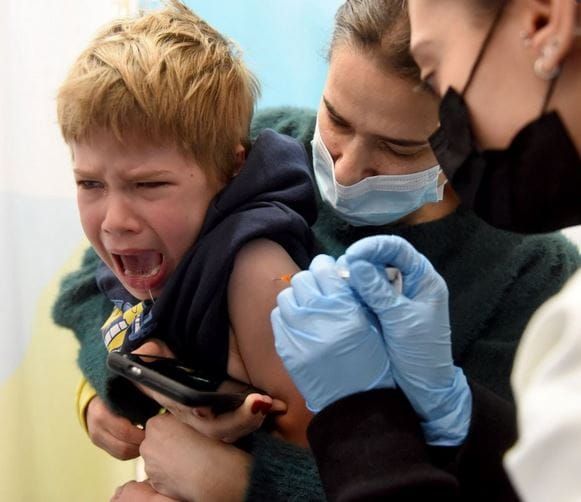 Panique aux USA sur le lien entre vaccin Covid et mortalité infantile