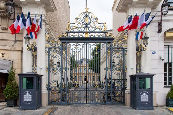 Quand le gouvernement français dénonçait l’extrême droite au pouvoir en Ukraine