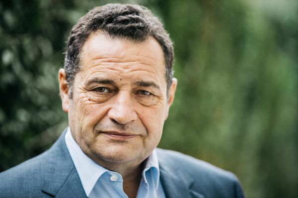 Ni Biden, ni Poutine : la France doit assurer la paix en Europe