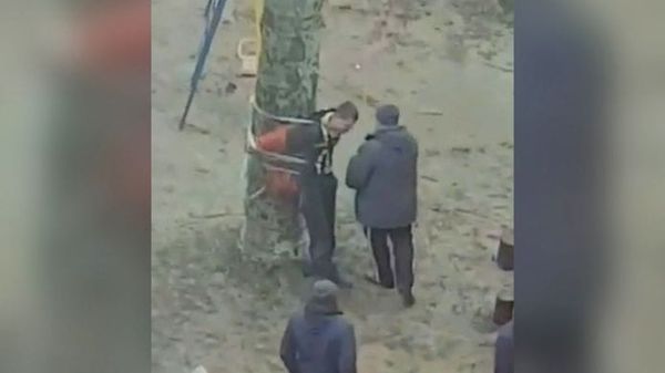 Ukraine : les meilleures vidéos de flagellation publique