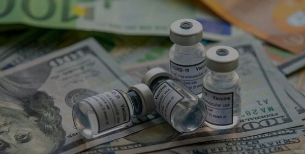 Pfizer/Moderna : la guerre des labos sur le brevet ARN s’intensifie au Royaume-Uni