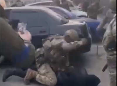 Encore des images d’atrocités commises par l’armée ukrainienne