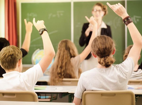 Crise du recrutement à l’Education Nationale? Libérons l’Ecole, rendons-la à la société!  – par Edouard Husson