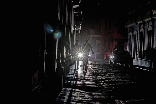 URGENT : coupures électriques imminentes en France