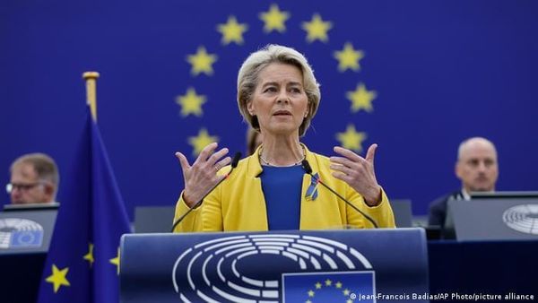 Von der Leyen annonce le Great Reset, la guerre totale contre la Russie et la récession économique.