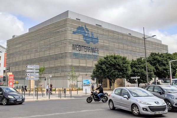 Rapport IHU à charge de Raoult : des corps d’inspection aux ordres, par Hélène Strohl