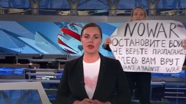 Le dossier secret de Trump ne concernerait pas Macron, mais Brigitte, selon la télévision russe