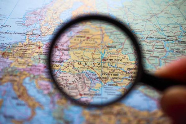 Ukraine : Xavier Niel étend son empire avec le soutien de la BERD et de la Banque mondiale