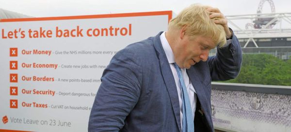 Les messages WhatsApp de Boris Johnson passés au crible dans le cadre d’une enquête