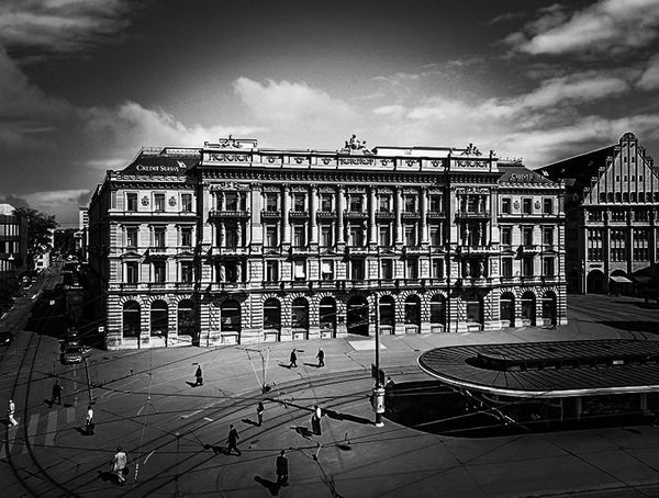 Le dollar et le franc suisse pour protéger votre épargne dans les trois prochains mois