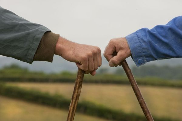 Comment tirer cyniquement profit de l’injuste réforme des retraites préparée par Macron ?