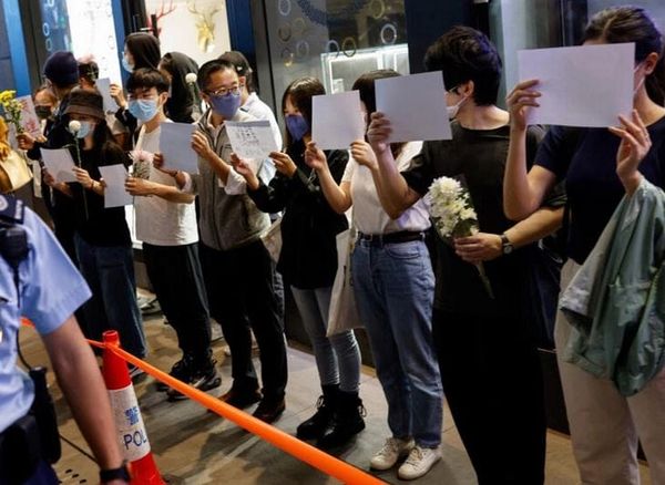 La police continue la traque aux manifestants à Guangzhou