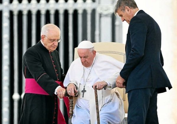 Pourquoi le pape François demande un cessez-le-feu en Ukraine