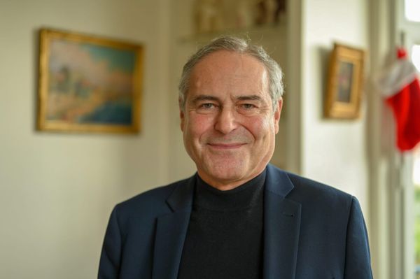 Perronne déballe tout pour le Nouvel An 2023 !