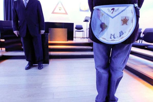 Les francs-maçons du Maroc fâchés contre Macron ? par Modeste Schwartz