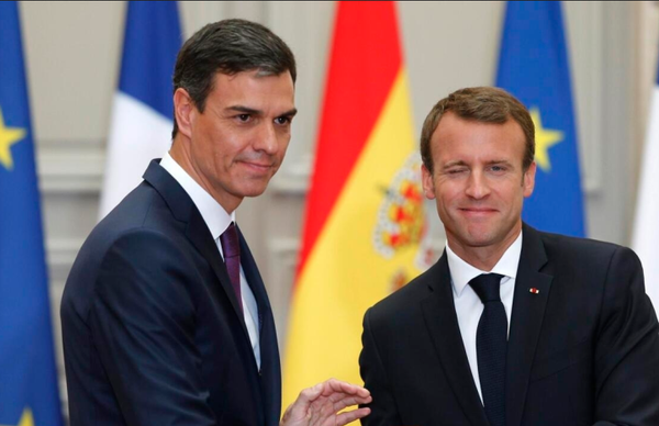 Macron cherche l’amitié à Barcelone : même France Info le lâche ! par Modeste Schwartz