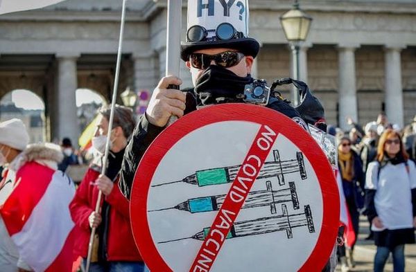 L’Autriche invente la neutralité covidique, par Modeste Schwartz