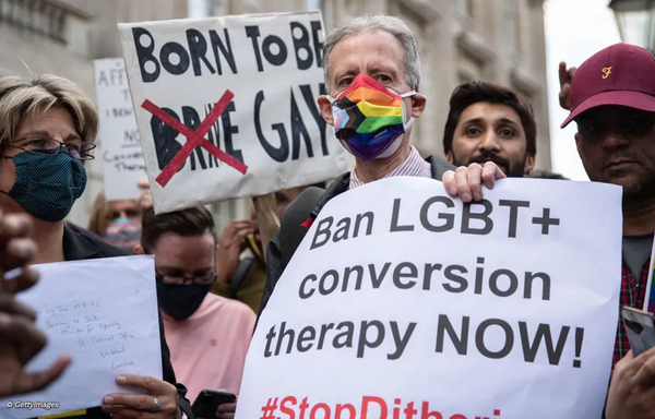 Thérapies de réorientation : l’Utah rejoint l’Amérique de Poutine, par Modeste Schwartz