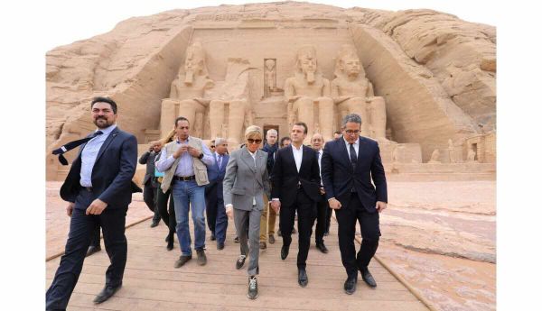 Brigitte Macron: de « First Lady » à Marie-Antoinette?