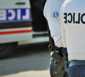 Saint-Jean-de-Luz, ou le fait divers totalitaire, par Modeste Schwartz