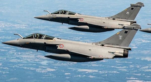 Les armées françaises font leurs adieux à la puissance, par Philippe Migault