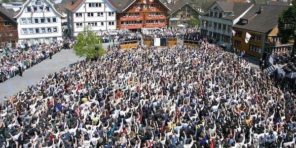 Quelle réforme des institutions pour l’après-Macron ?