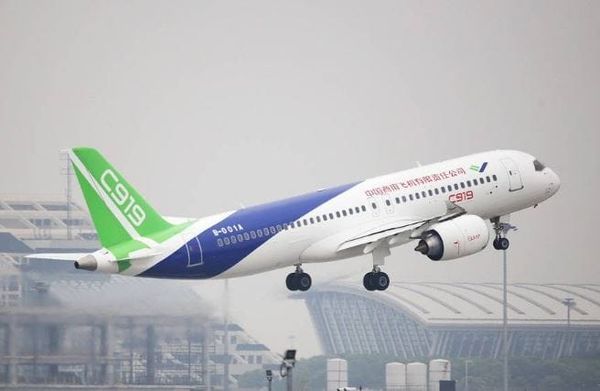 Le chantage de l’Occident sur l’aérien chinois, par Innocente Vishnevsky