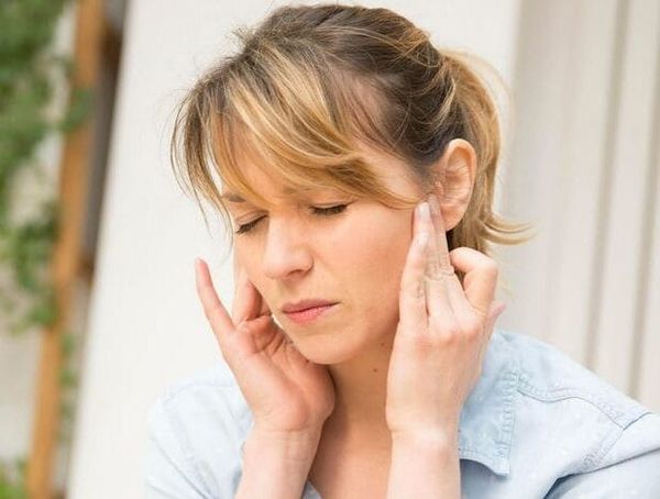 Les troubles auditifs, un effet indésirable du vaccin anti-Covid