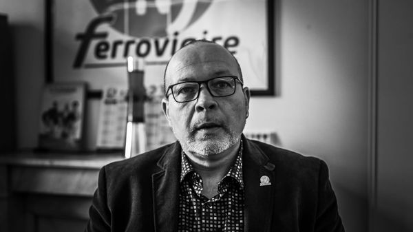 Retraites : comment la CGT et FO ont discrètement sauvé Macron