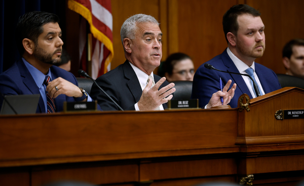 Audience sur les origines du Covid : la Chine exprime sa « grave préoccupation »