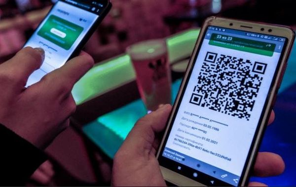 Les supporters russes boycottent la dictature du QR, par Modeste Schwartz