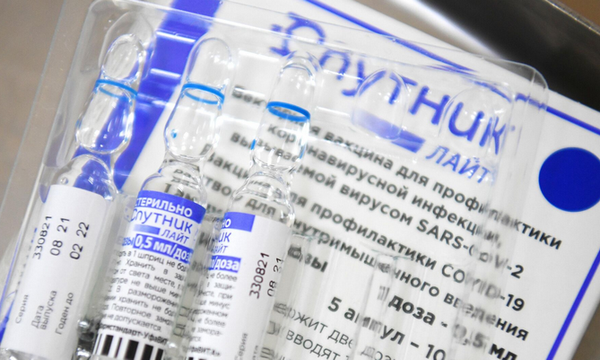 Covidisme russe : sortie d’orbite pour Spoutnik V ? par Modeste Schwartz